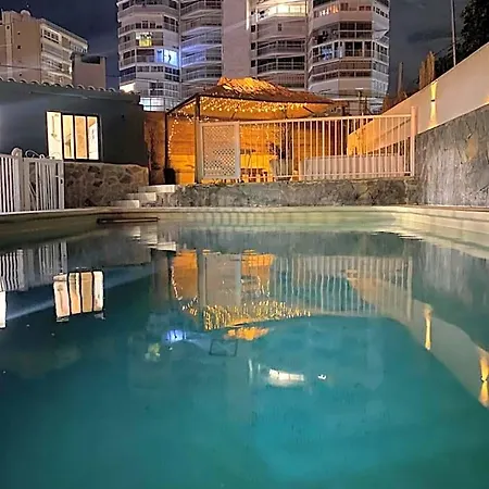 Hakuna Matata Hotel 2*